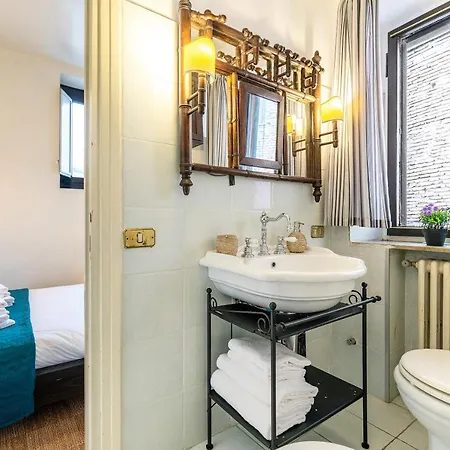 As Feel - Cozy Penthouse In Navona * Рим